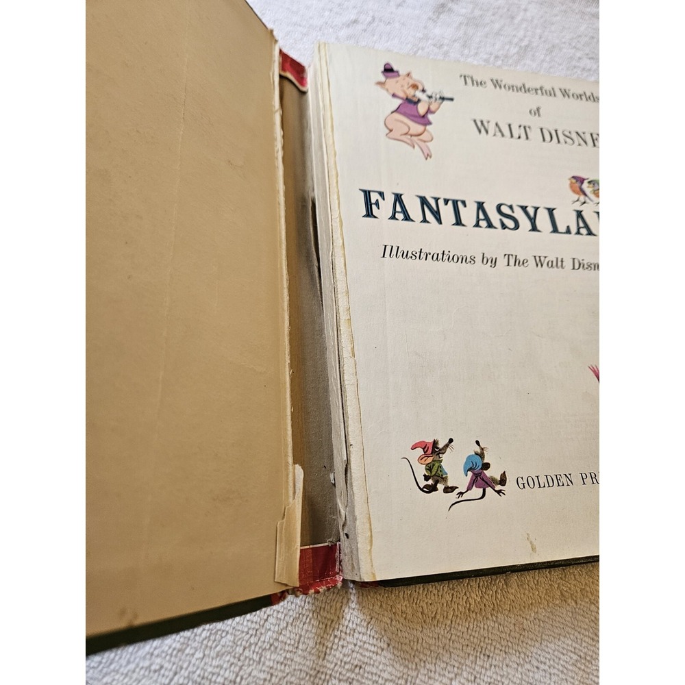 Vintage 1965 ~ Walt Disney's Fantasyland - Golden Press Illustrated Book - Picture 4 of 5